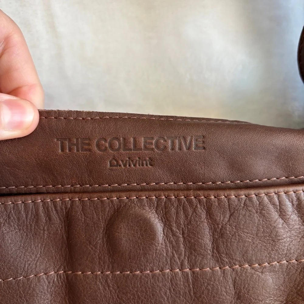 Nena & Co. Brown Leather Tote purse‎ the perfect bag the collective logo